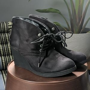 Black Tie Up Wedges